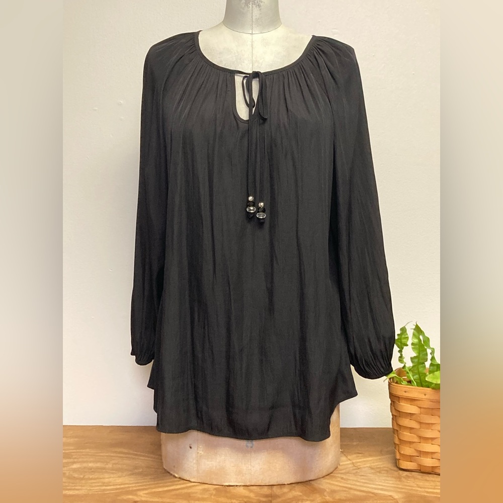 Susan Graver blouse size 6